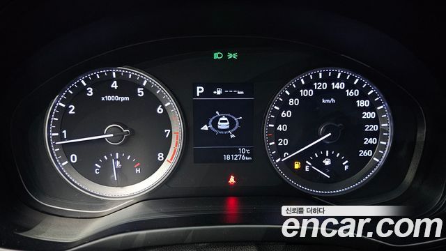 Hyundai Grandeur 2017 — photo 8