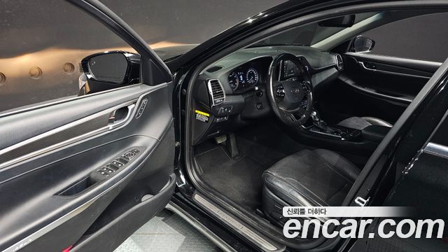 Hyundai Grandeur 2017 — photo 11