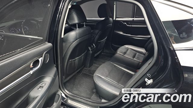 Hyundai Grandeur 2017 — photo 12