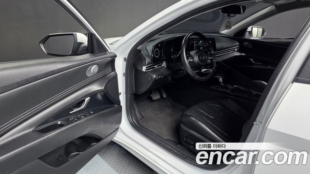 Hyundai AVANTE 2023 — photo 10