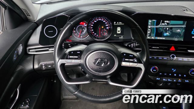 Hyundai AVANTE 2023 — photo 13