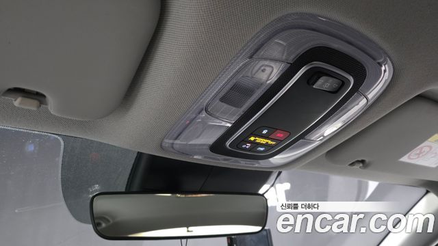 Hyundai AVANTE 2023 — photo 18