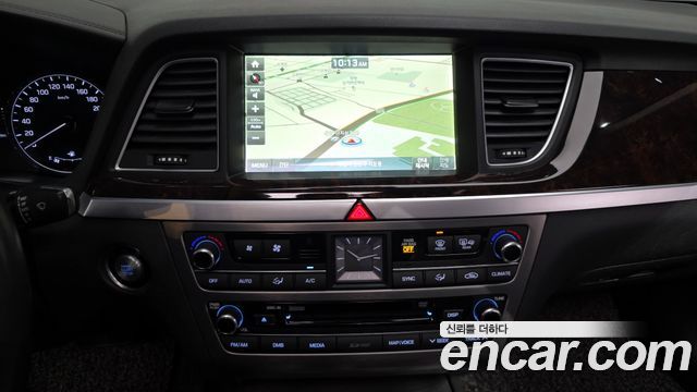 Hyundai Genesis 2016 — photo 14