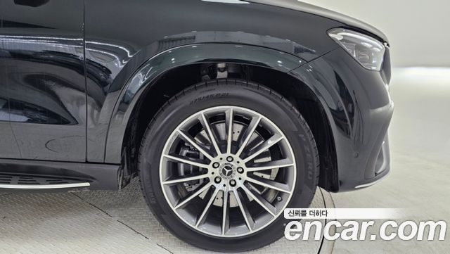 Mercedes-Benz GLE-Class 2025 — photo 5
