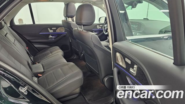 Mercedes-Benz GLE-Class 2025 — photo 10