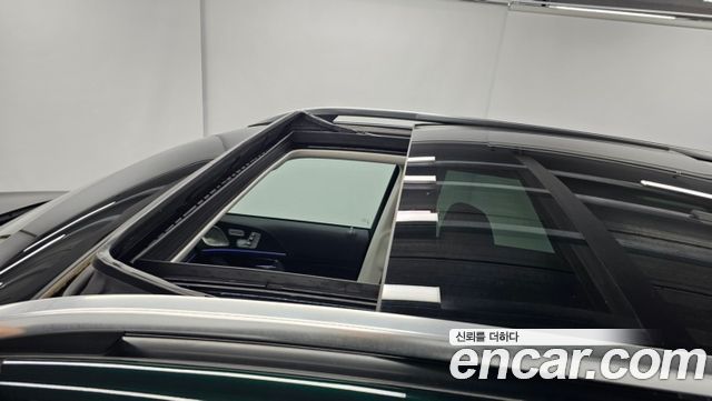 Mercedes-Benz GLE-Class 2025 — photo 12