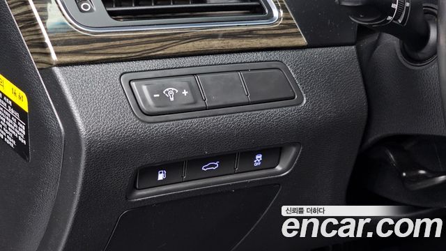 Hyundai Sonata 2017 — photo 17