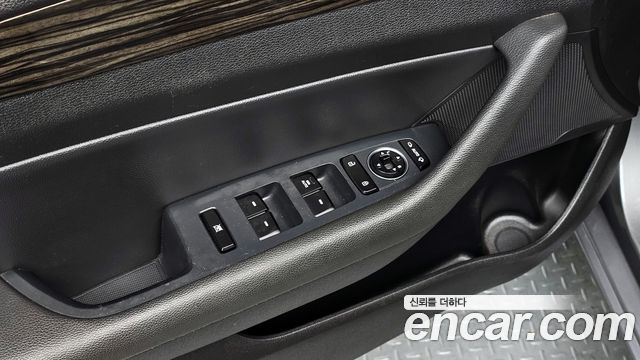 Hyundai Sonata 2017 — photo 19