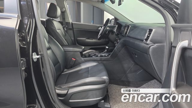 Kia Sportage 2016 — photo 11