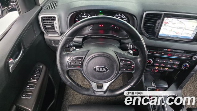 Kia Sportage 2016 — photo 13