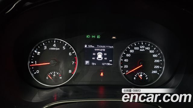 Kia Seltos 2022 — photo 8