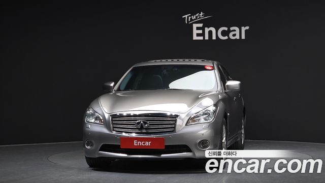 Infiniti M 2013 — photo 3