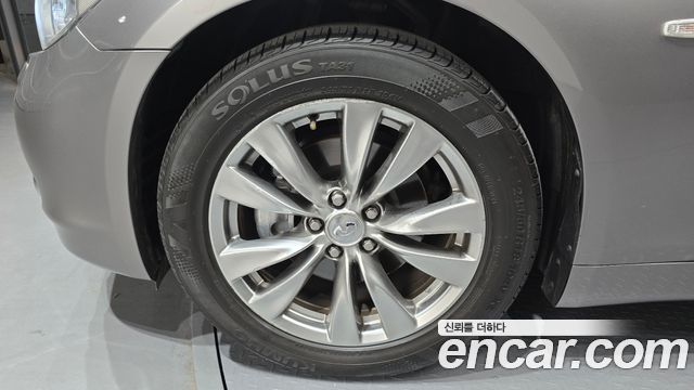Infiniti M 2013 — photo 5
