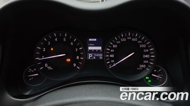 Infiniti M 2013 — photo 8