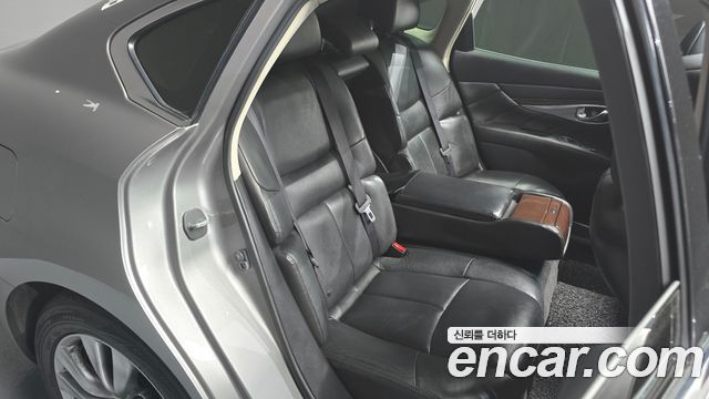 Infiniti M 2013 — photo 12