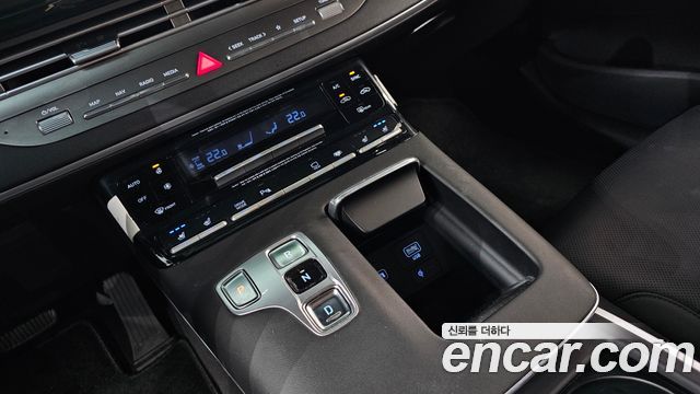 Hyundai Grandeur 2022 — photo 9