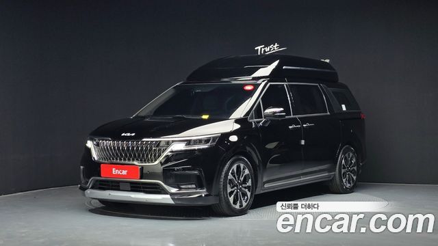 Kia Canival 2022 — photo 1