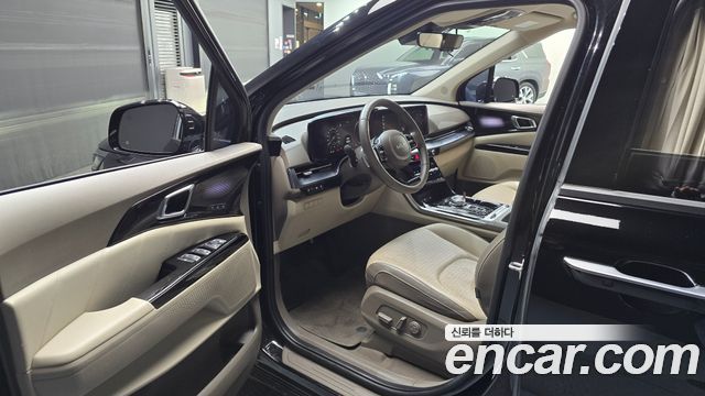 Kia Canival 2022 — photo 10