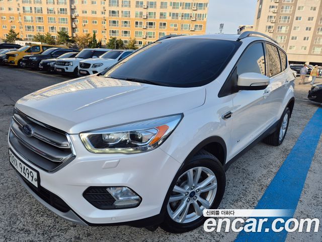 Ford Kuga 2017 — photo 3