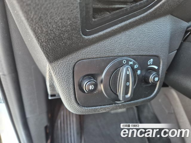 Ford Kuga 2017 — photo 12