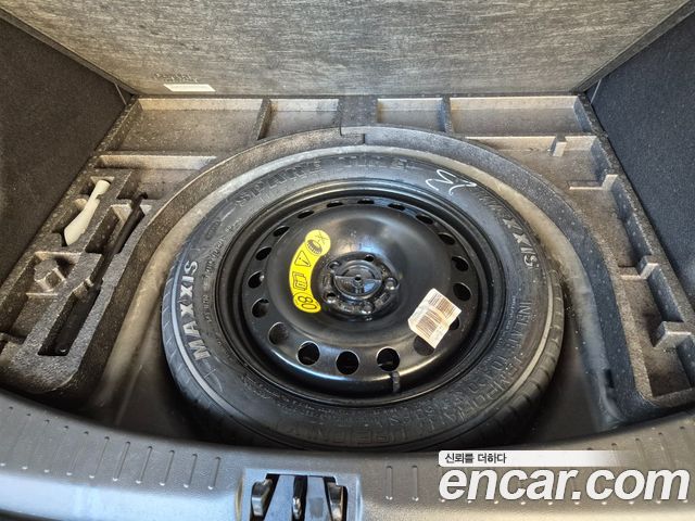 Ford Kuga 2017 — photo 20