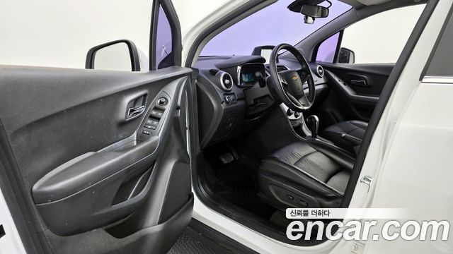 Chevrolet Korea Trax 2016 — photo 11