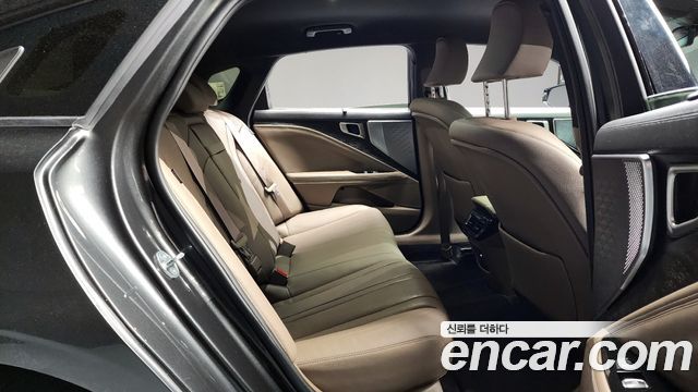 Kia K8 2022 — photo 13