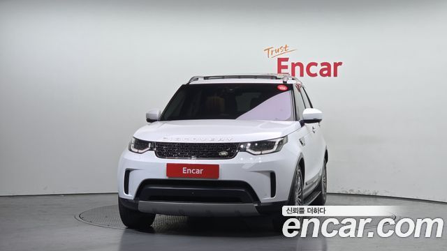 Land Rover Discovery 2017 — photo 3