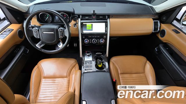 Land Rover Discovery 2017 — photo 7