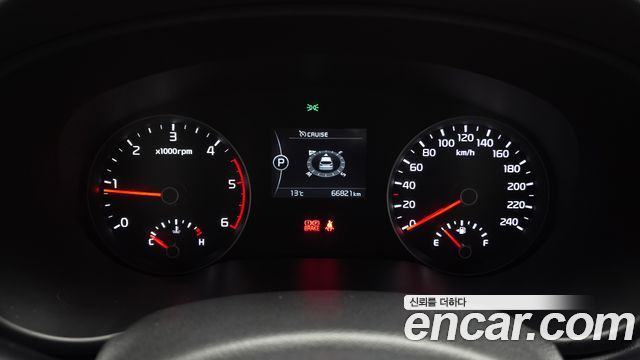 Kia Sportage 2017 — photo 8