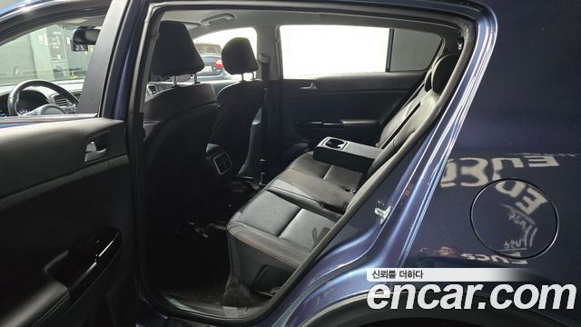Kia Sportage 2017 — photo 11
