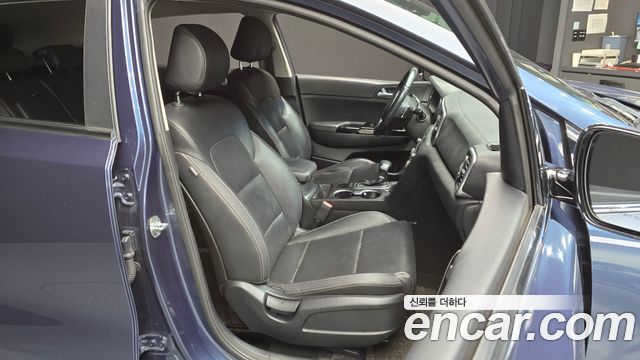 Kia Sportage 2017 — photo 12