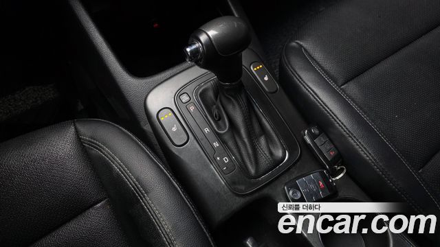 Kia K3 2015 — photo 9
