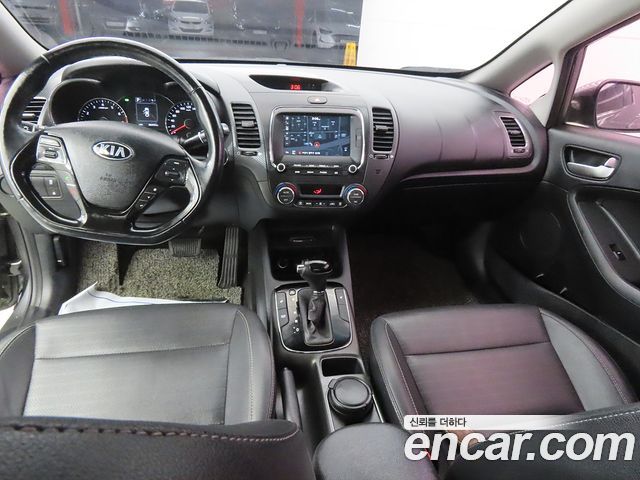 Kia K3 2017 — photo 7