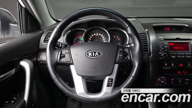 Kia Sorento 2010 — photo 13
