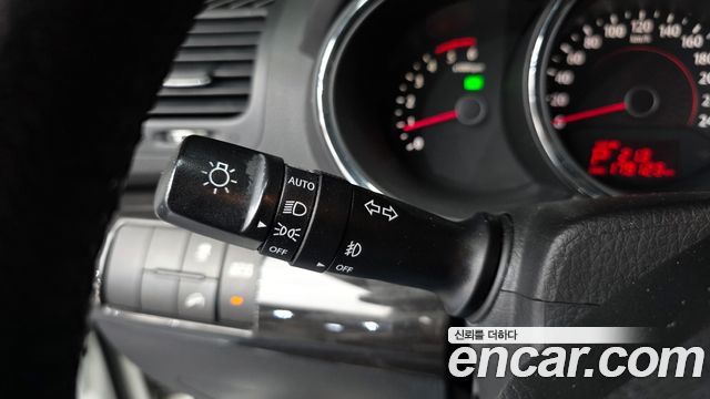 Kia Sorento 2010 — photo 18