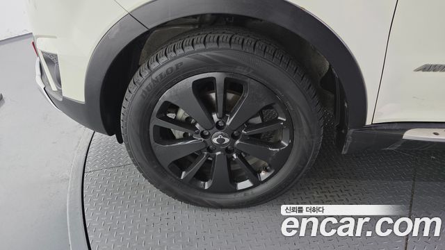 KG Mobility KORANDO 2015 — photo 5