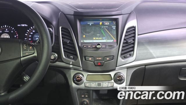 KG Mobility KORANDO 2015 — photo 14