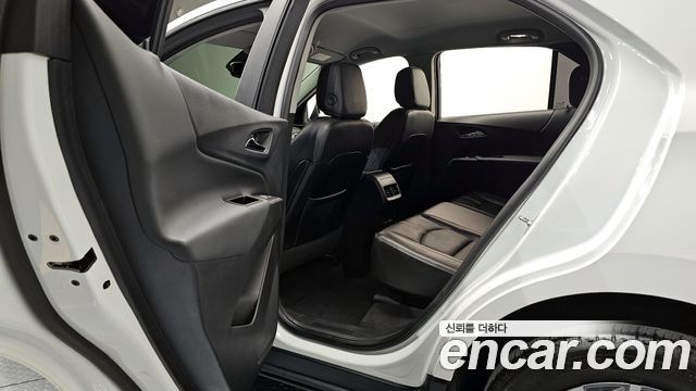 Chevrolet Korea Equinox 2022 — photo 12
