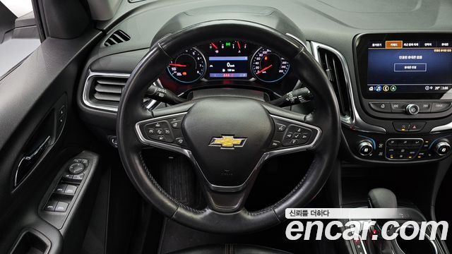 Chevrolet Korea Equinox 2022 — photo 13