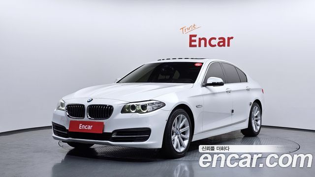 BMW 5-Series 2015 — photo 1