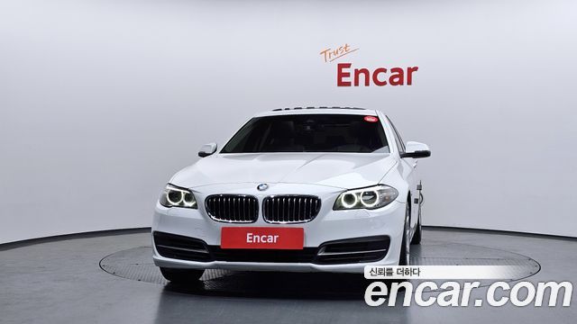 BMW 5-Series 2015 — photo 3