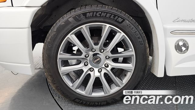 GMC Savana 2020 — photo 5
