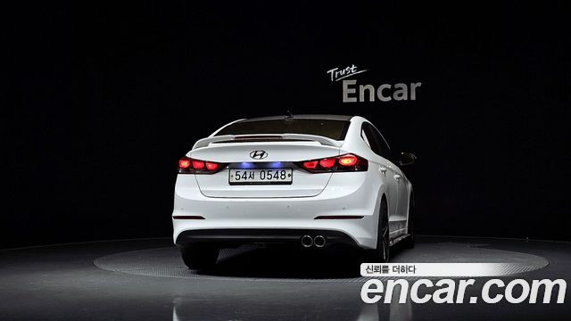 Hyundai AVANTE 2016 — photo 4