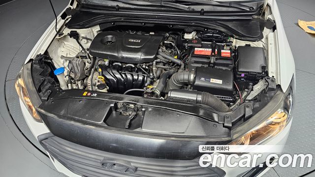 Hyundai AVANTE 2016 — photo 6