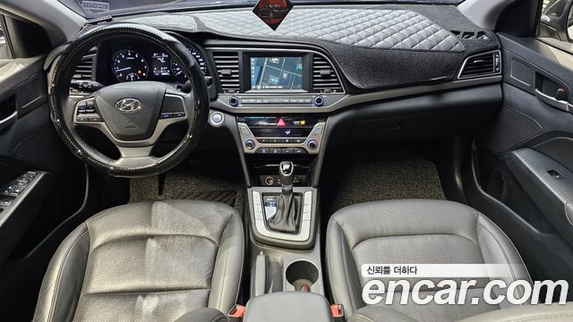 Hyundai AVANTE 2016 — photo 7