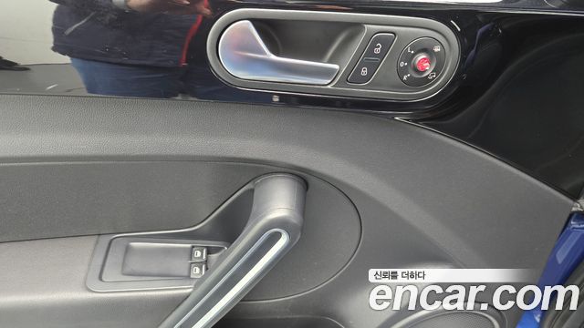 Volkswagen Beatle 2013 — photo 14