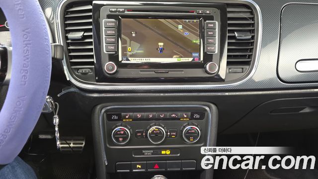 Volkswagen Beatle 2013 — photo 18
