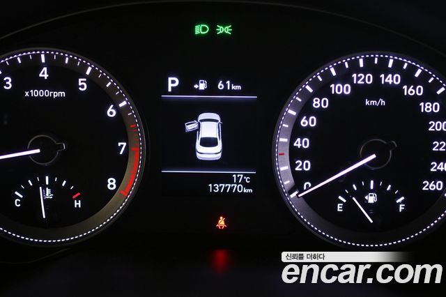 Hyundai Grandeur 2018 — photo 8