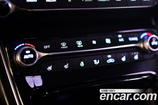 Hyundai Grandeur 2018 — photo 14